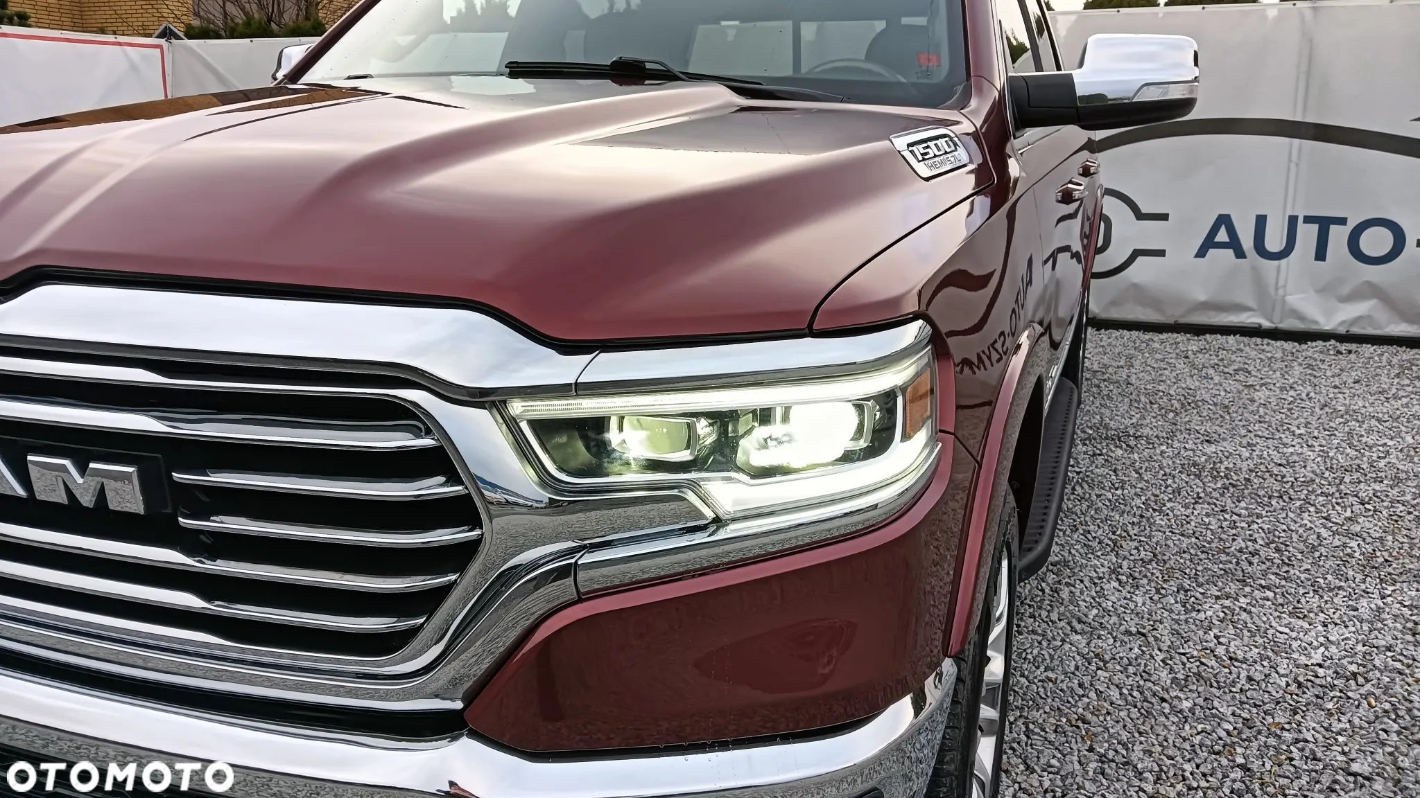 Dodge RAM 1500 5.7 4x4 - 11
