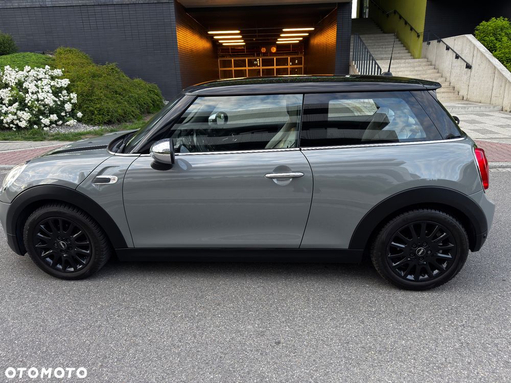 MINI Cooper Standard - 10