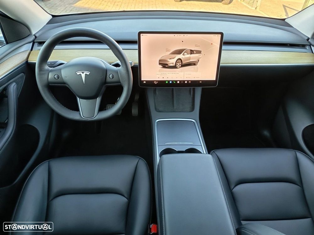 Tesla Model Y Tração Traseira - 18