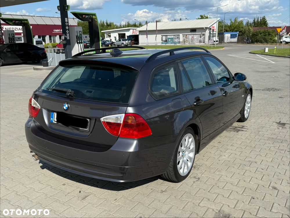 BMW Seria 3 320d - 9