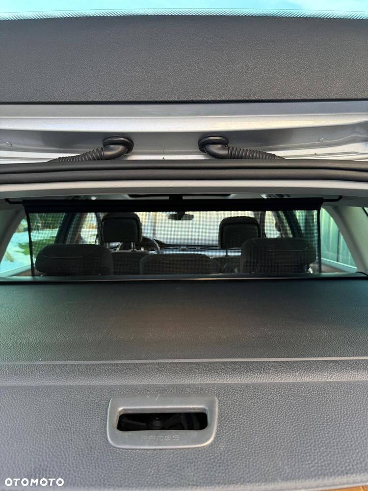 Volkswagen Passat Variant ver-2-0-tdi-bluemotion-technology-dsg-comfortline - 33