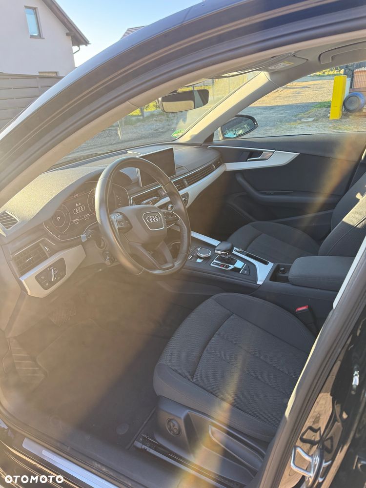 Audi A4 Avant 2.0 TDI S tronic - 10