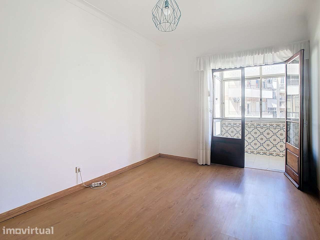 Apartamento, 4 quartos, Almada, Laranjeiro - Grande imagem: 3/15