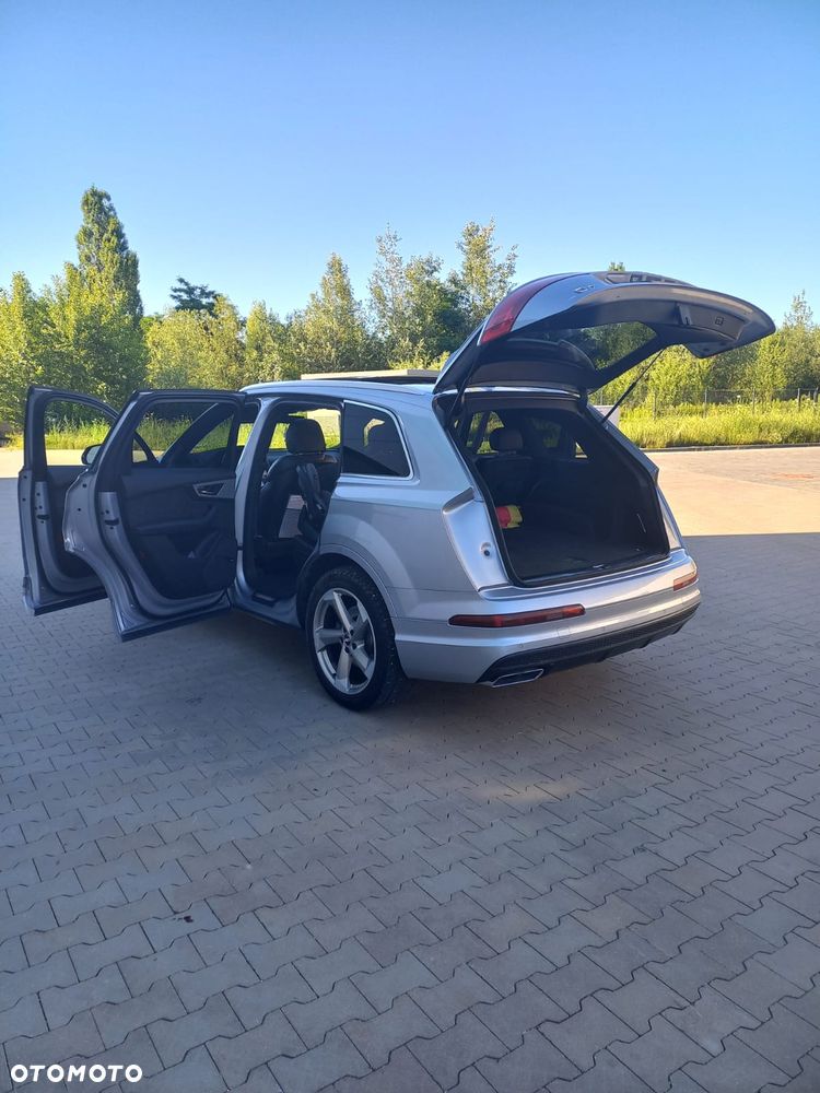 Audi Q7 - 18