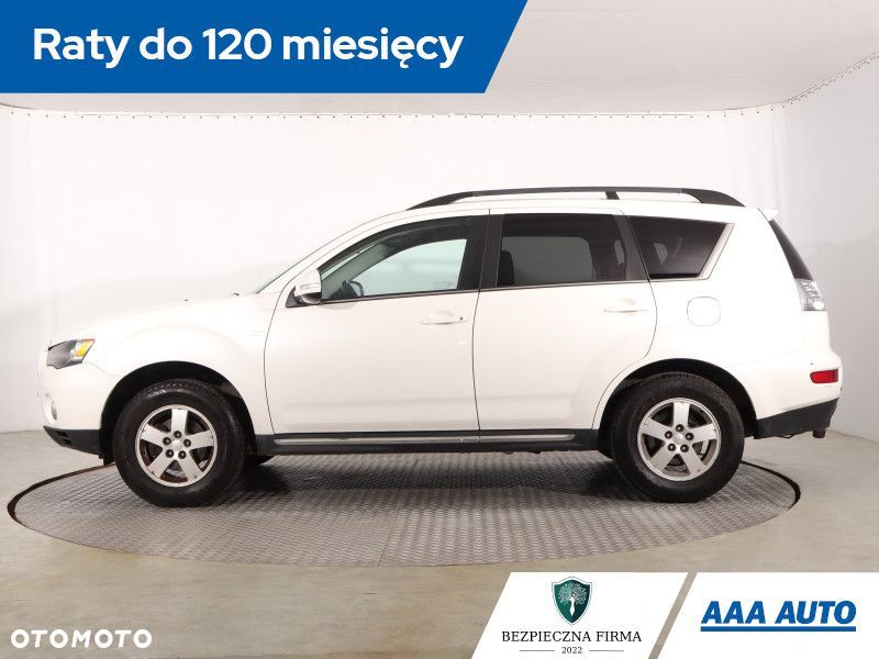 Mitsubishi Outlander - 4