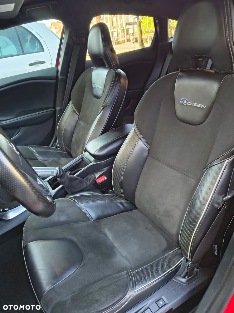 Volvo V40 T2 - 16