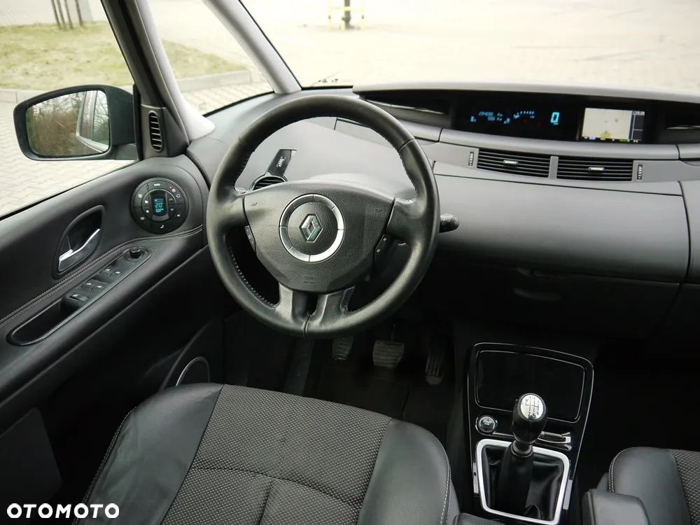 Renault Grand Espace 2.0 dCi 150 FAP Celsium - 16