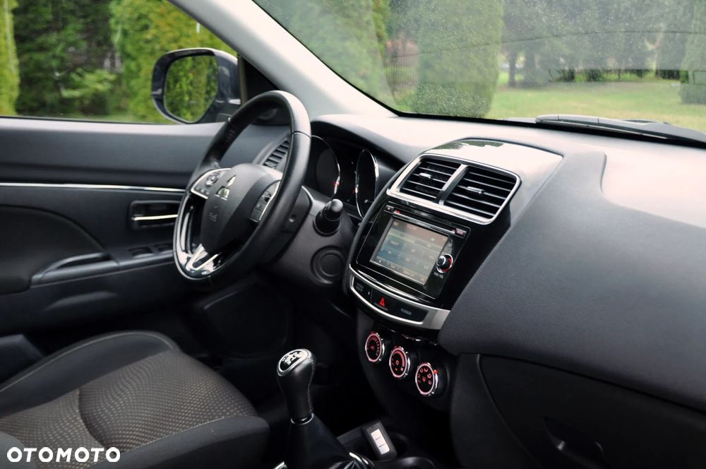 Mitsubishi ASX - 18