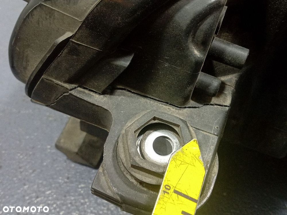 SKODA OCTAVIA IV REFLEKTOR PRAWY LAMPA PRZEDNIA LED EU - 6