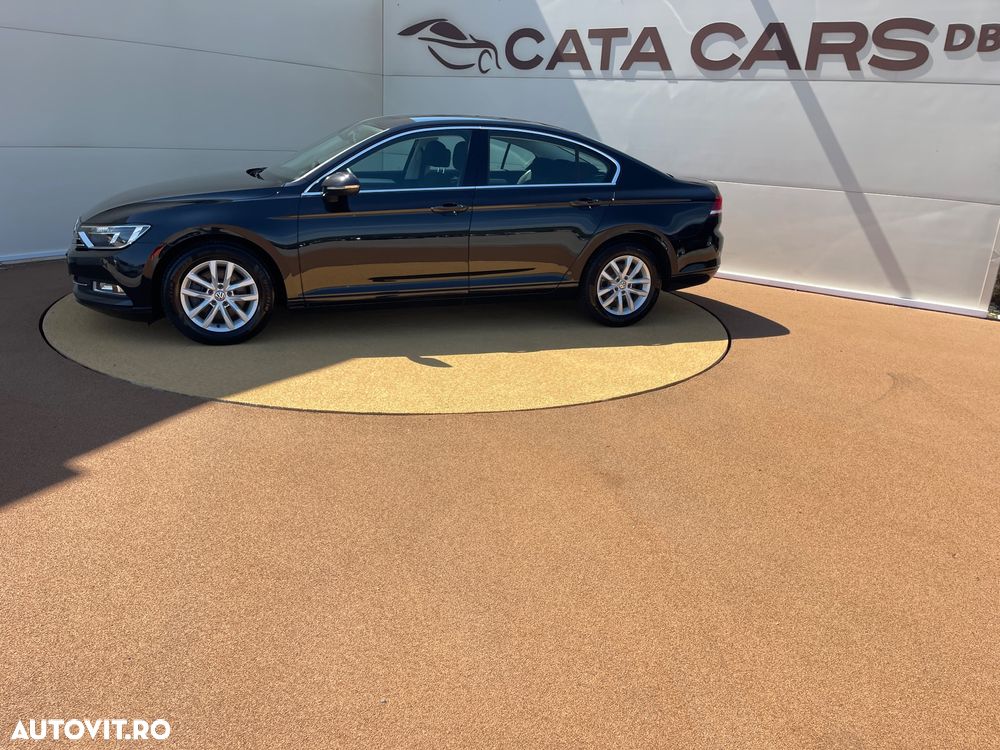 Volkswagen Passat 2.0 TDI SCR Comfortline - 7