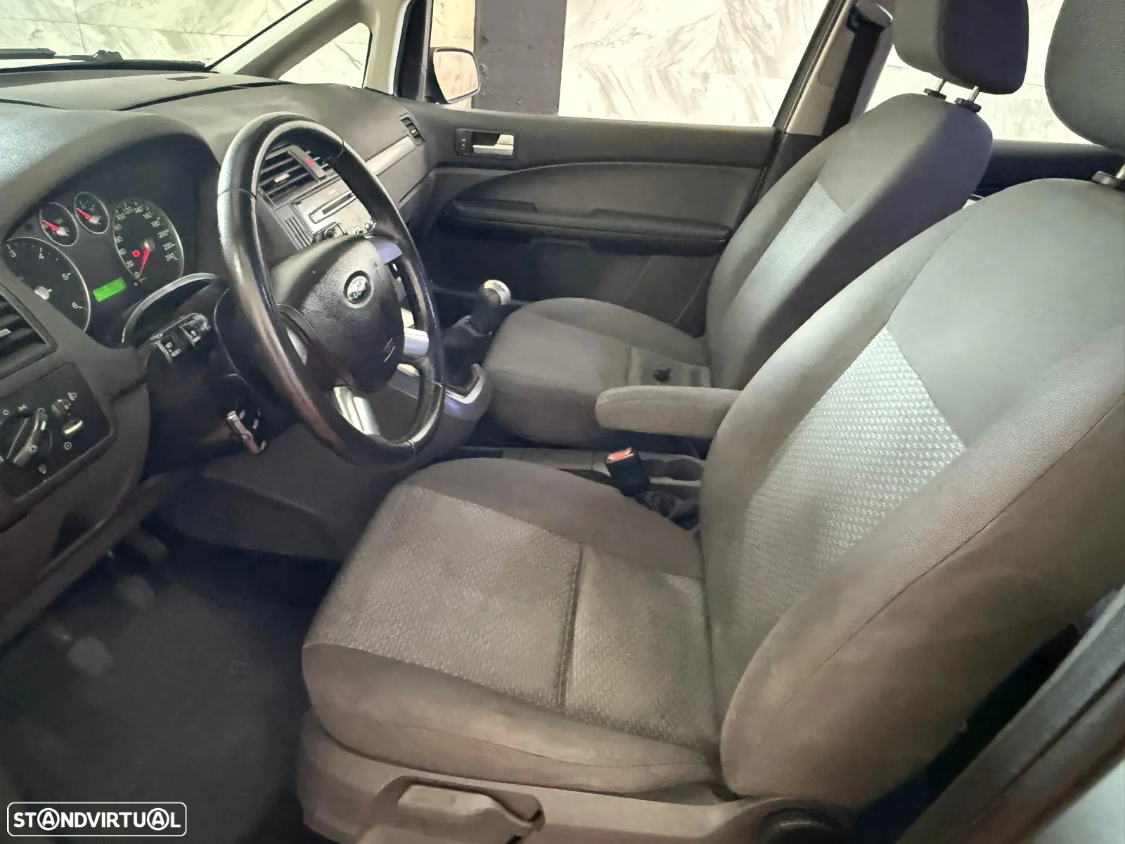 Ford Focus C-Max 1.6 TDCi Ambiente - 7