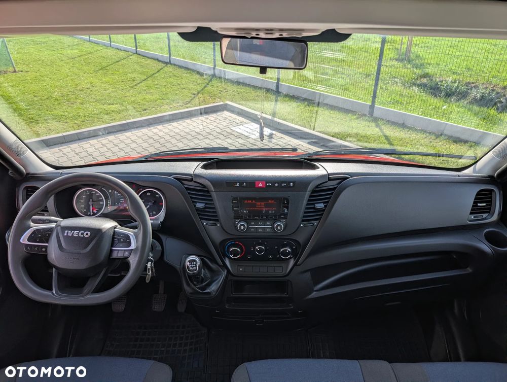 Iveco Daily 35S16 Doka 7os. Salon PL - 21