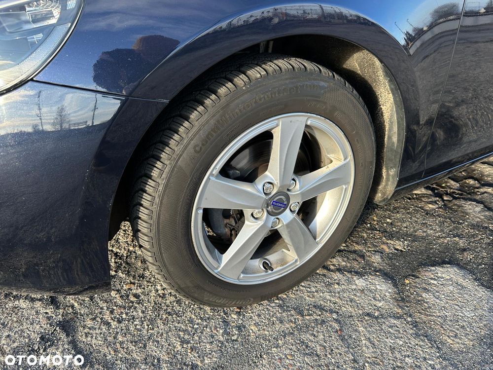 Volvo V40 D2 Momentum - 35