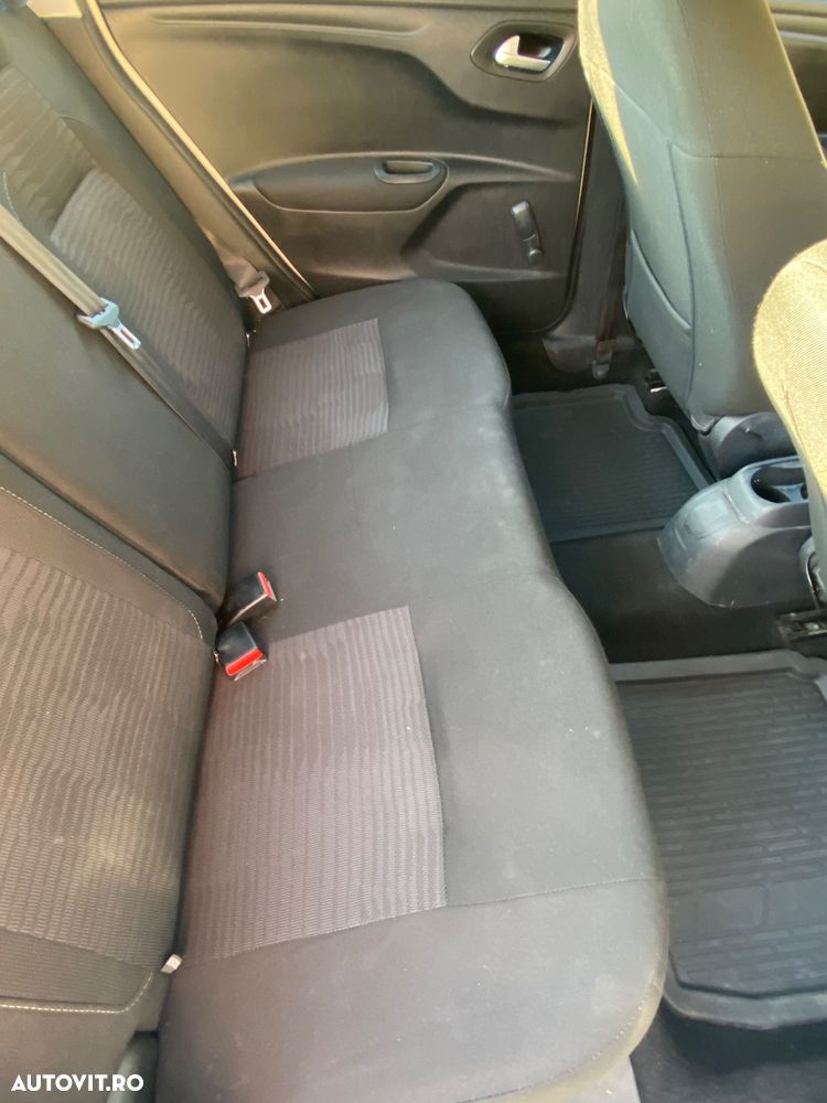 Peugeot 301 1.2 PureTech Active - 6