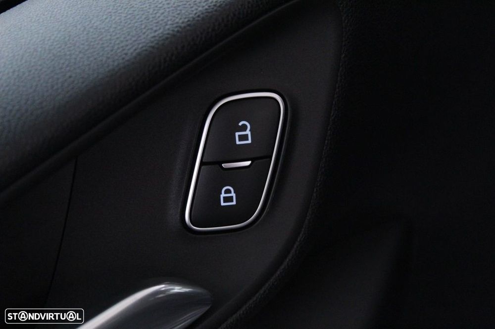 Ford Fiesta 1.0 EcoBoost ST-Line - 21