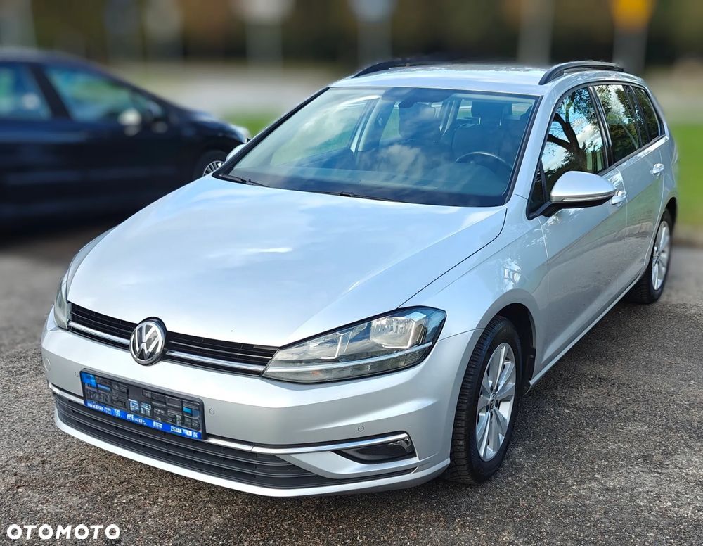 Volkswagen Golf 1.5 TSI BMT Evo Comfortline DSG - 2