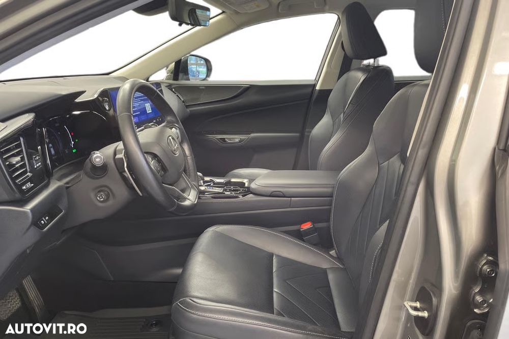 LEXUS NX 2023 — imagine 12