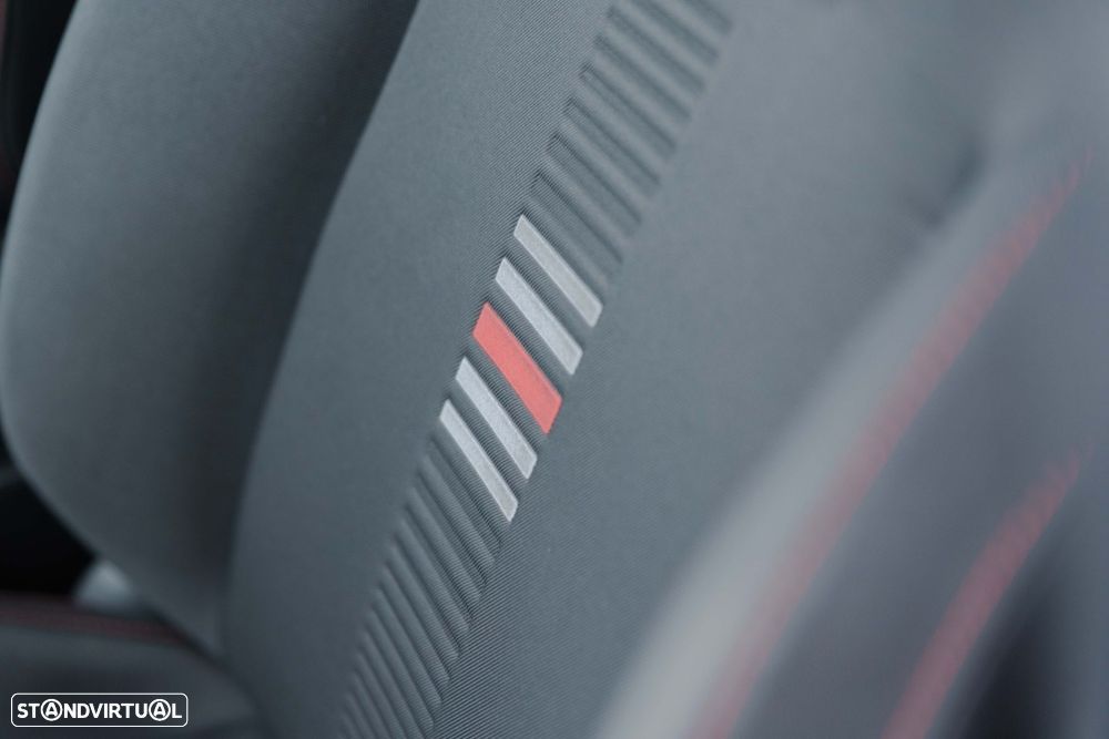 SEAT Arona 1.0 TSI FR - 14