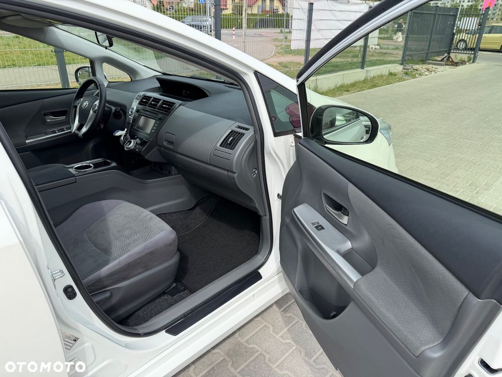 Toyota Prius+ (Hybrid) Comfort - 23