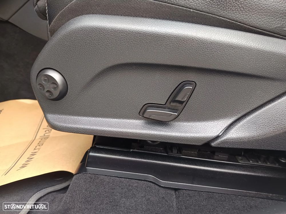 Mercedes-Benz GLC 250 d 4Matic 9G-TRONIC Exclusive - 26