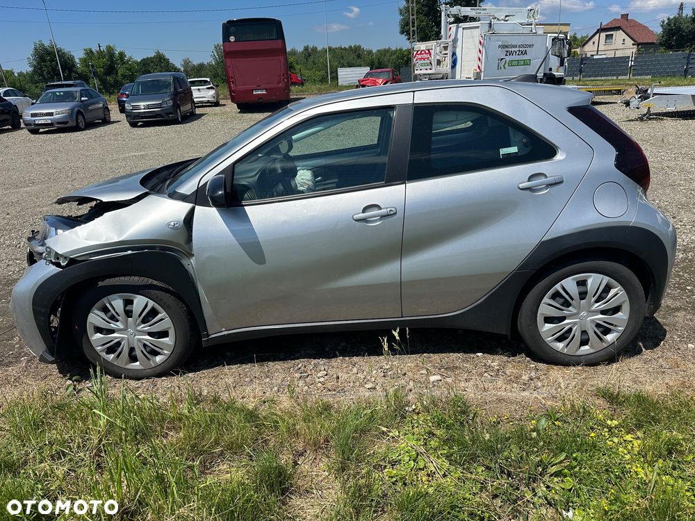 Toyota Aygo X 1.0 VVT-i Comfort CVT - 3