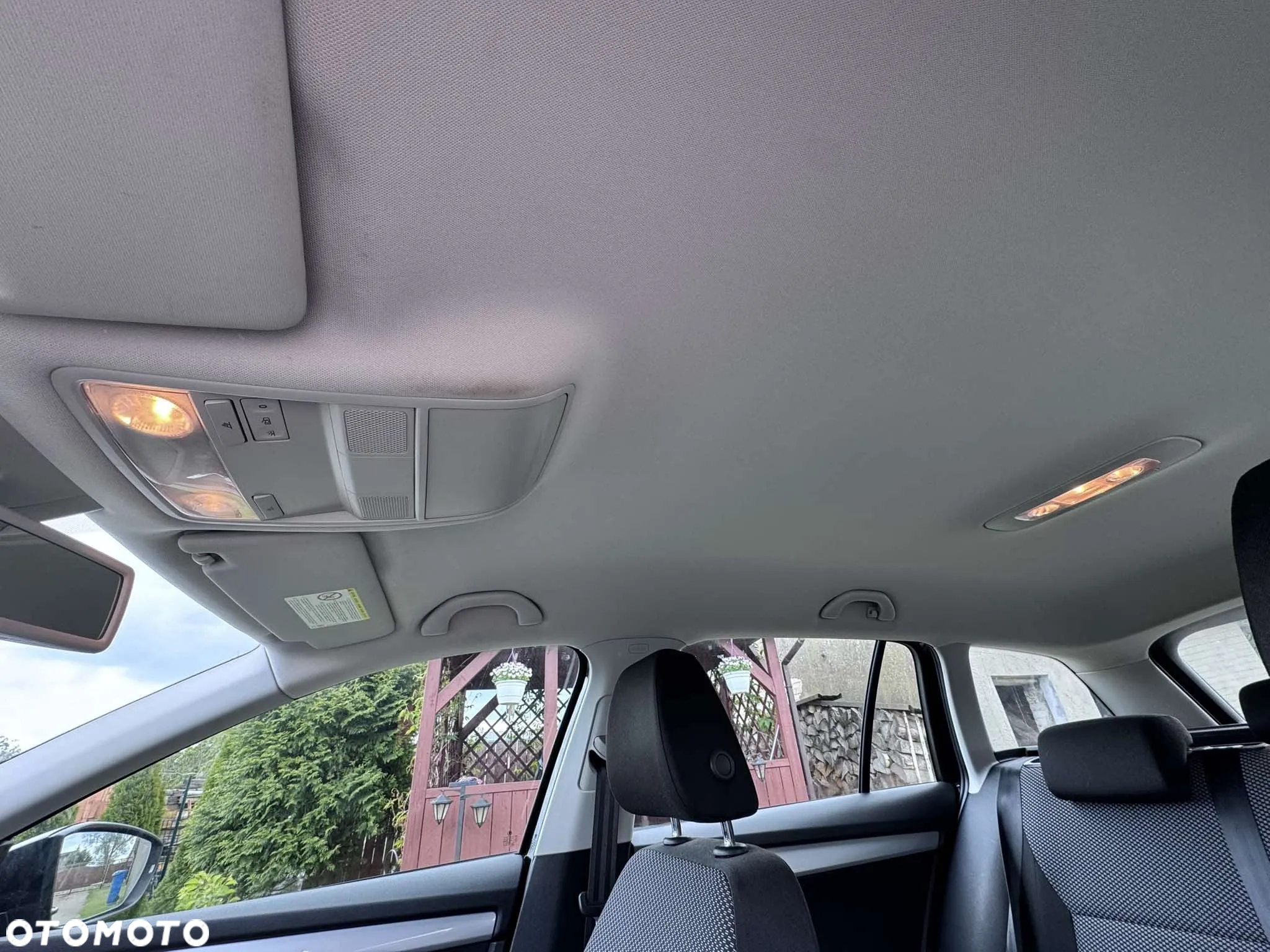Skoda Octavia Combi 1.6 TDI DPF Classic Green tec - 8