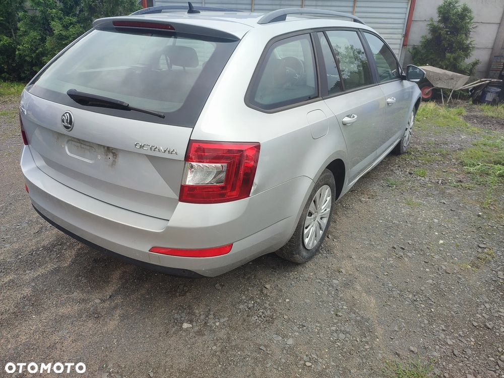 Skoda Octavia 1.6 TDI Green tec Active - 5