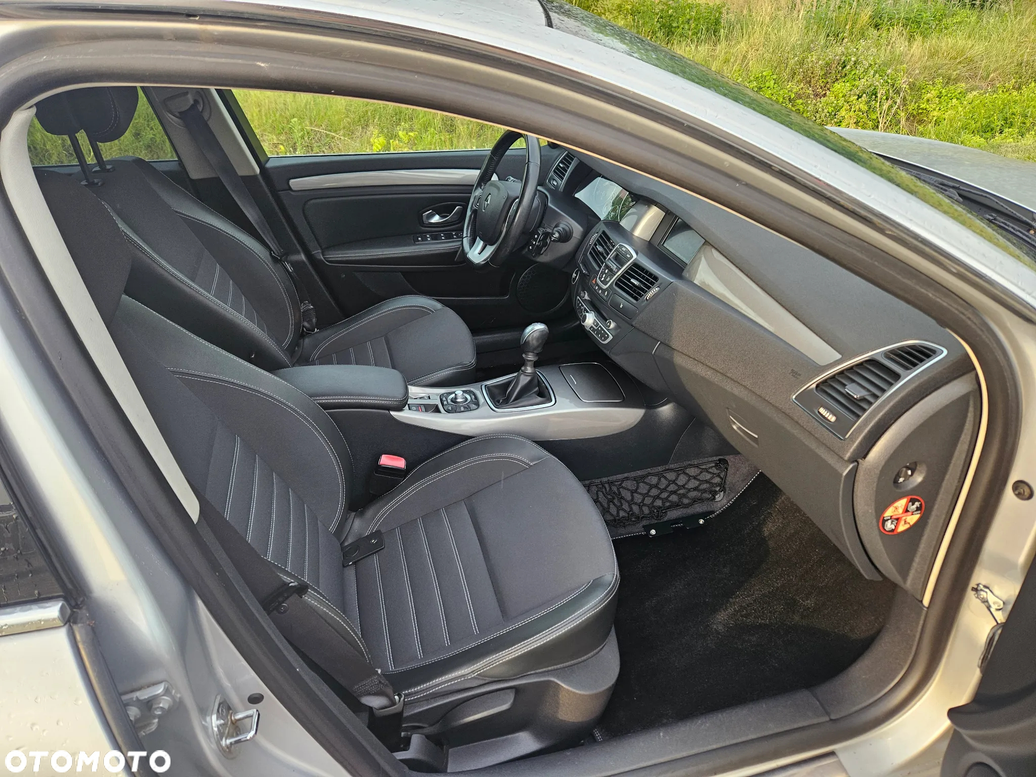 Renault Laguna 2.0 dCi Limited - 8