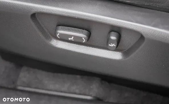 Chevrolet Captiva 3.2 4WD 7 Sitzer LT - 18