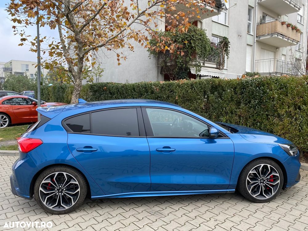 Ford Focus 2.3 EcoBoost S&S ST - 16