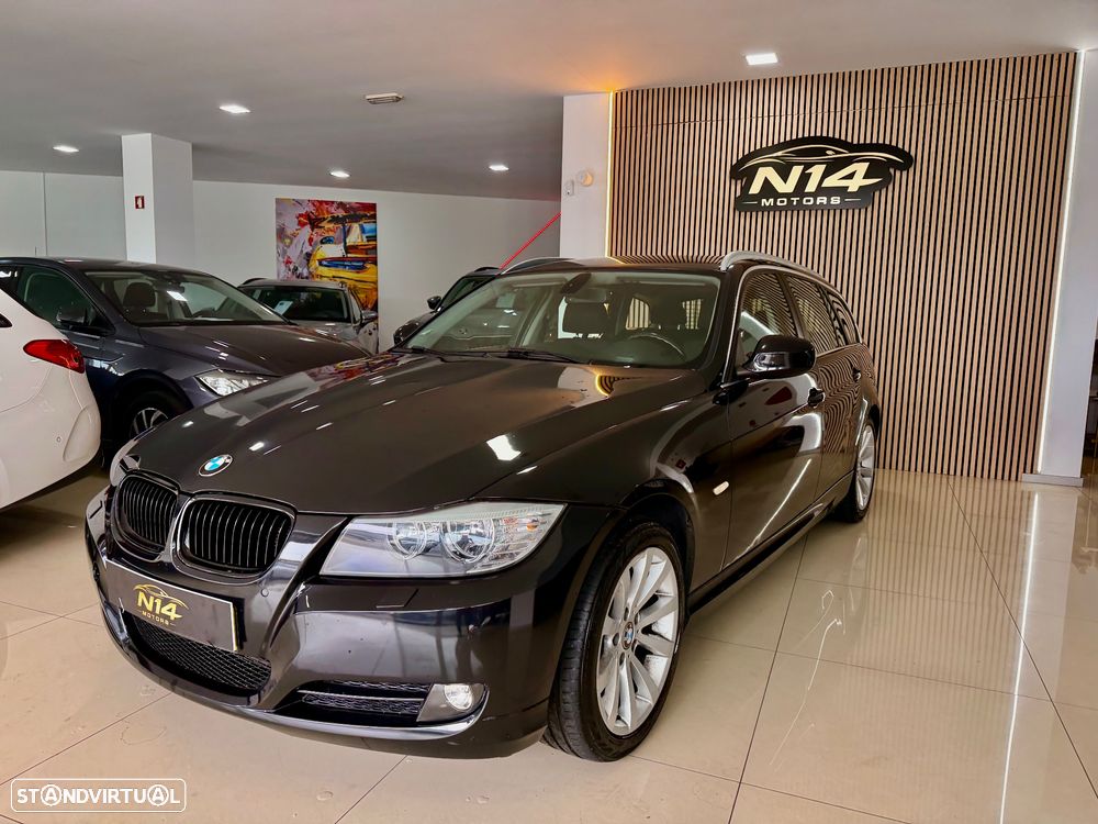 BMW 318 d LifeStyle Auto - 2