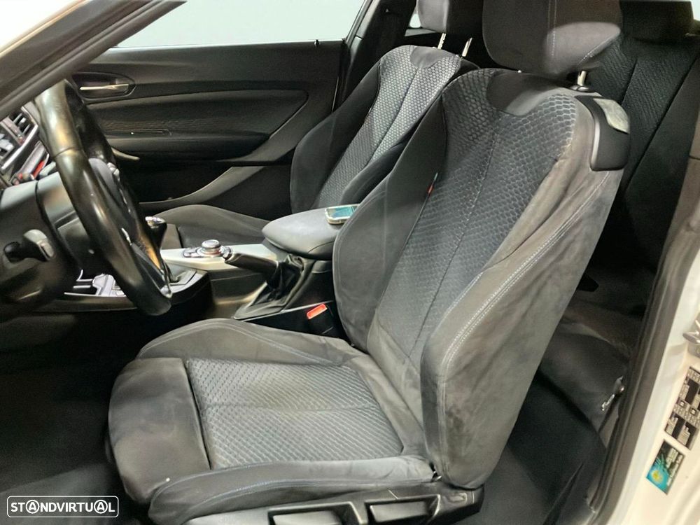 BMW 218 - 15