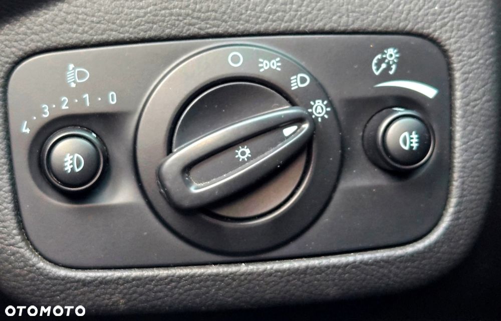 Ford Grand C-MAX 1.5 EcoBoost Start-Stopp-System COOL&CONNECT - 17