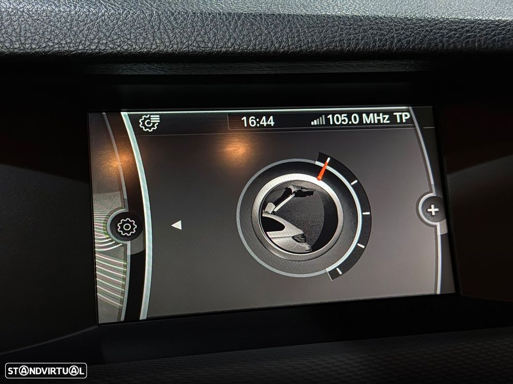 BMW 525 d Pack M - 25