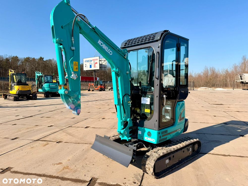 Kobelco SK17SR-3E - 4