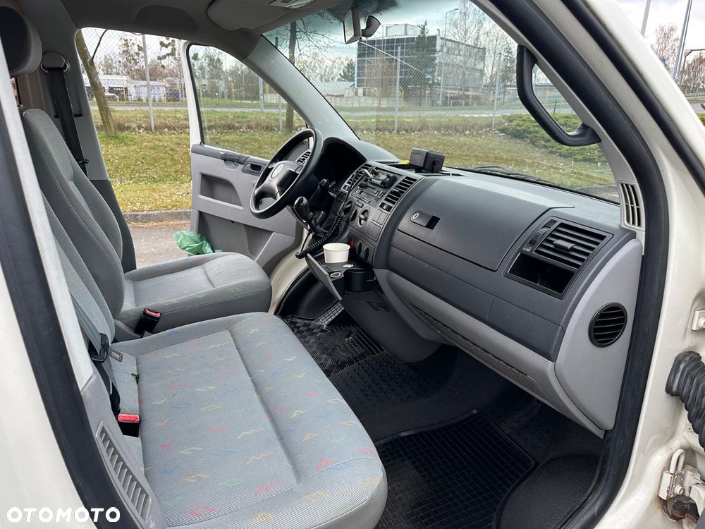 Volkswagen Transporter - 13
