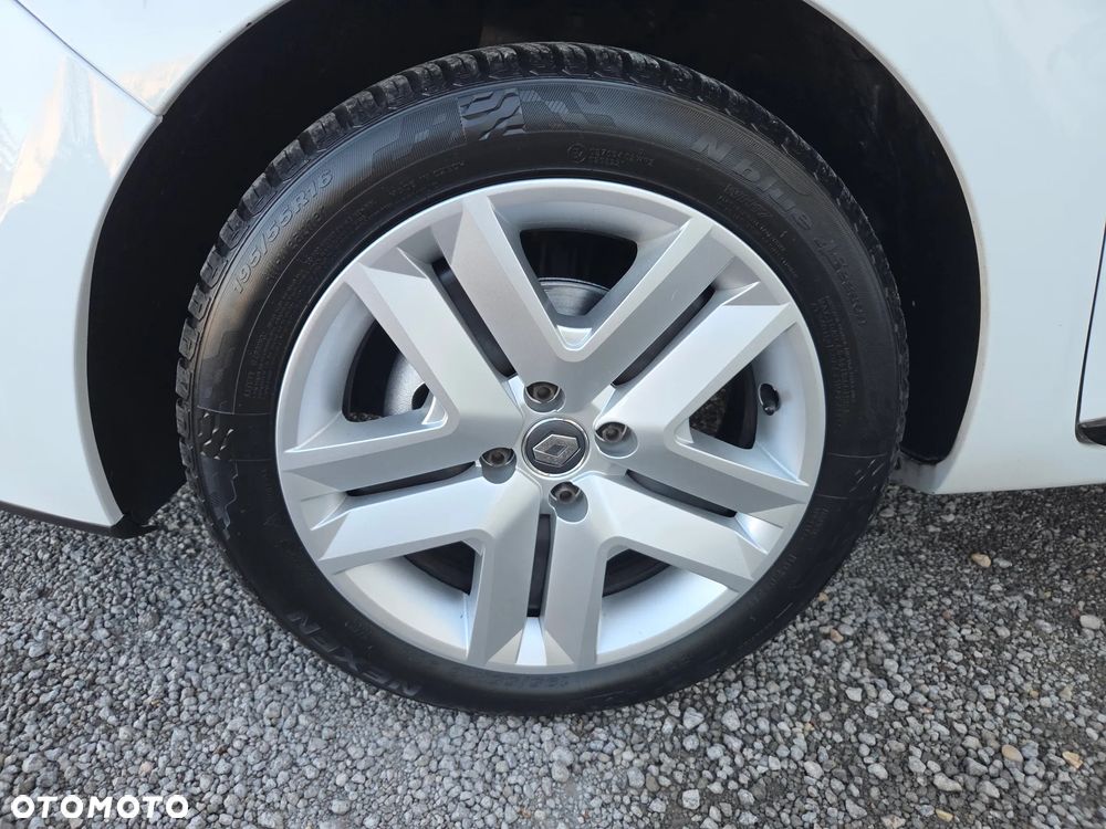 Renault Clio 1.2 16V 75 LIMITED - 24