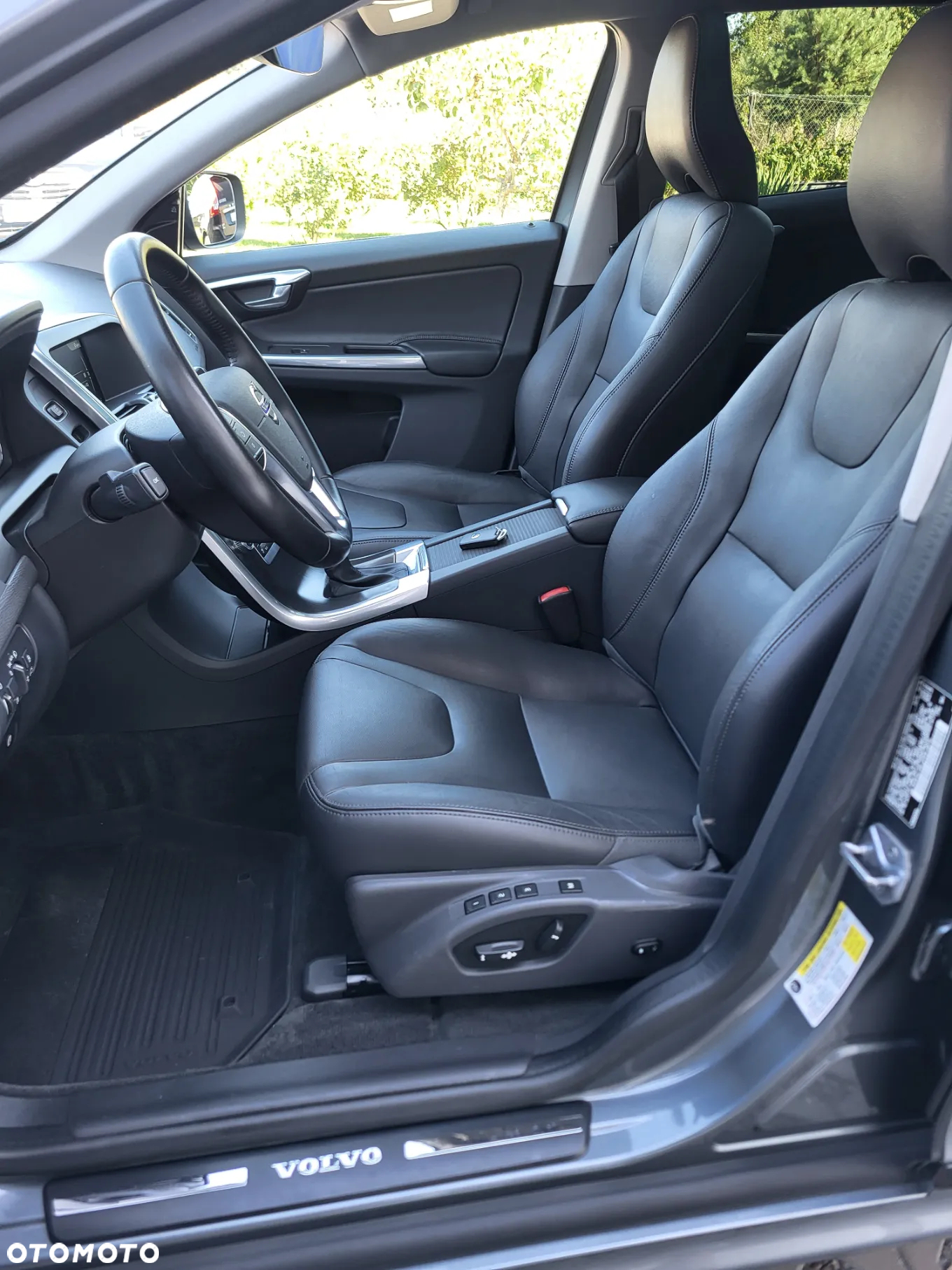 Volvo XC 60 T6 AWD Summum - 18