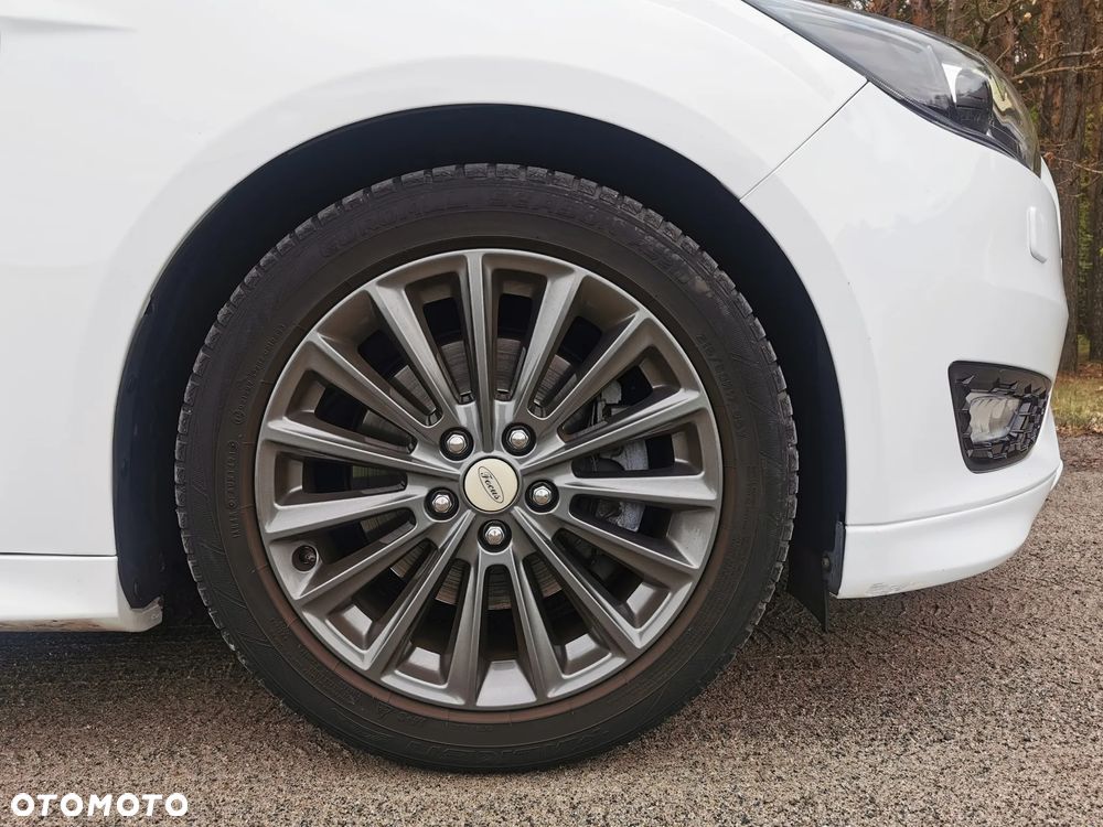 Ford Focus 1.5 EcoBoost STart-Stopp-System ST-LINE - 21