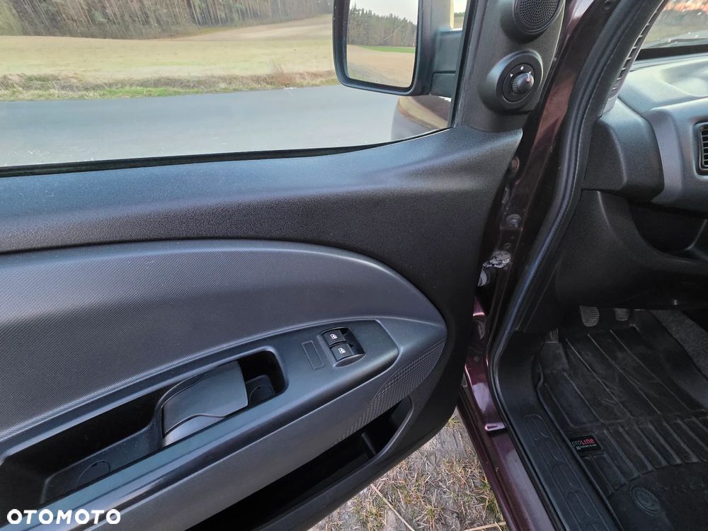 Fiat Doblo - 16