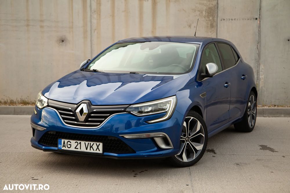 Renault Megane TCe 140 GPF GT LINE - 3
