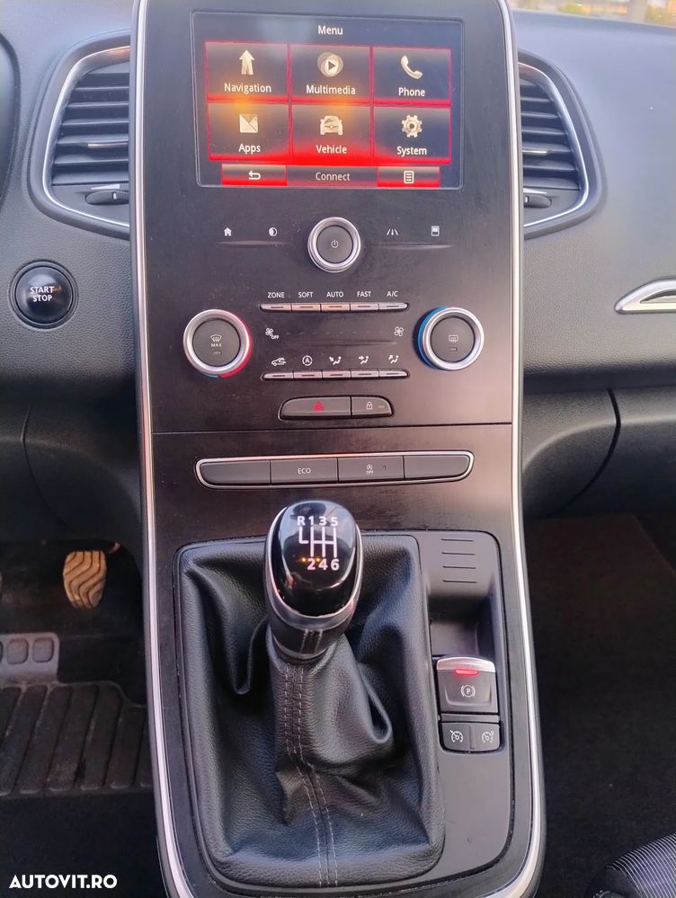 Renault Scenic - 6