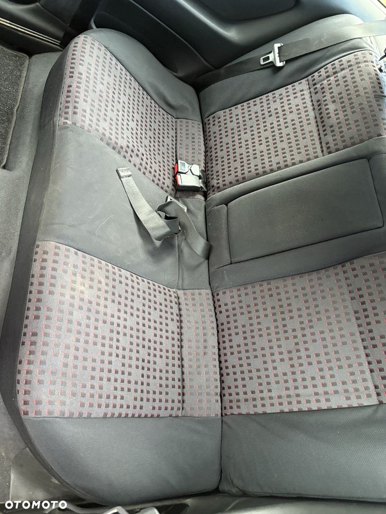 Opel Astra - 3