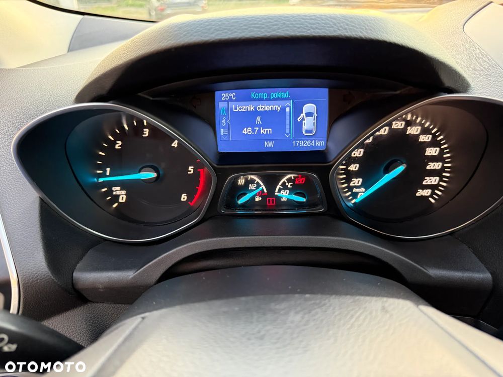 Ford Kuga 2.0 TDCi 4x4 Titanium - 33