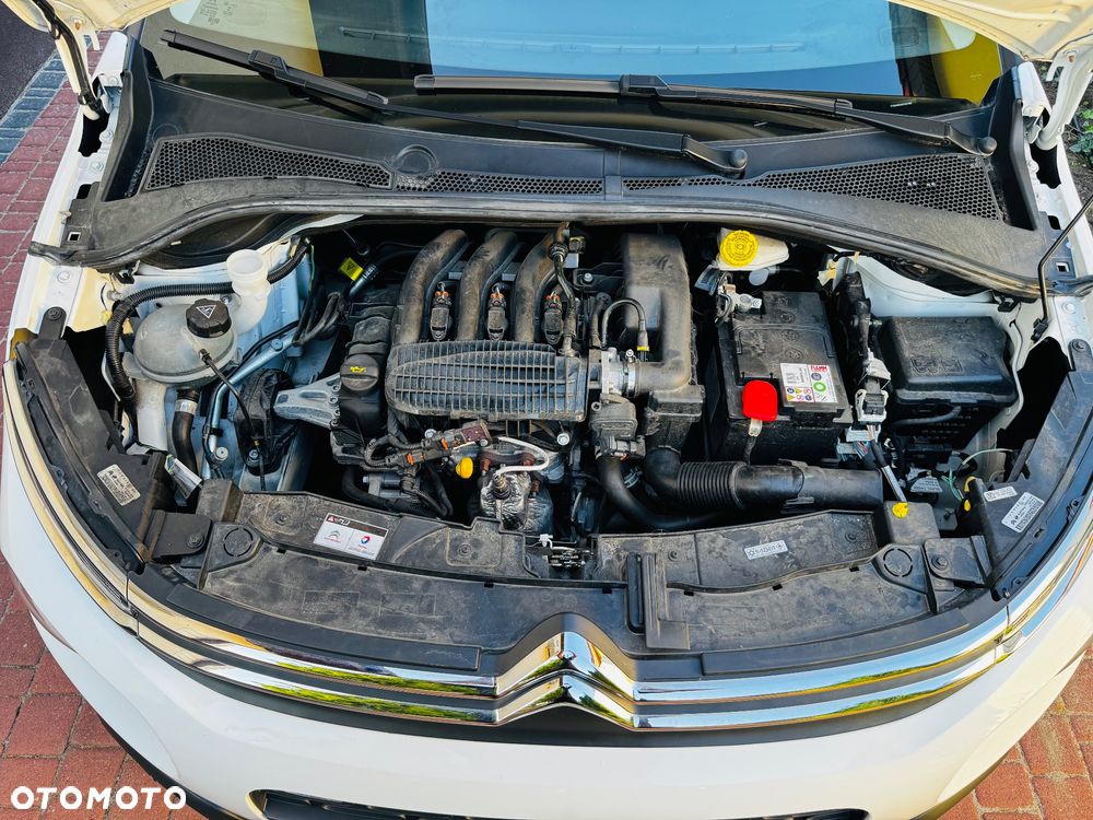 Citroën C3 1.2 PureTech Exclusive - 26