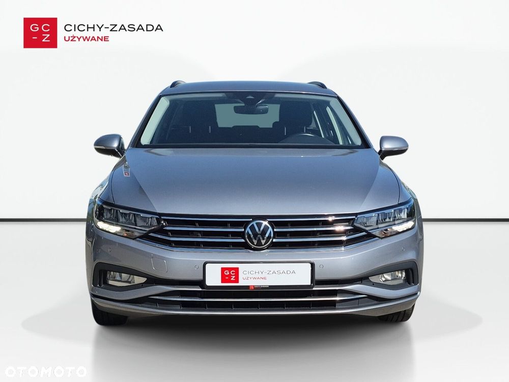 Volkswagen Passat Variant 2.0 TDI SCR Business Plus DSG - 8
