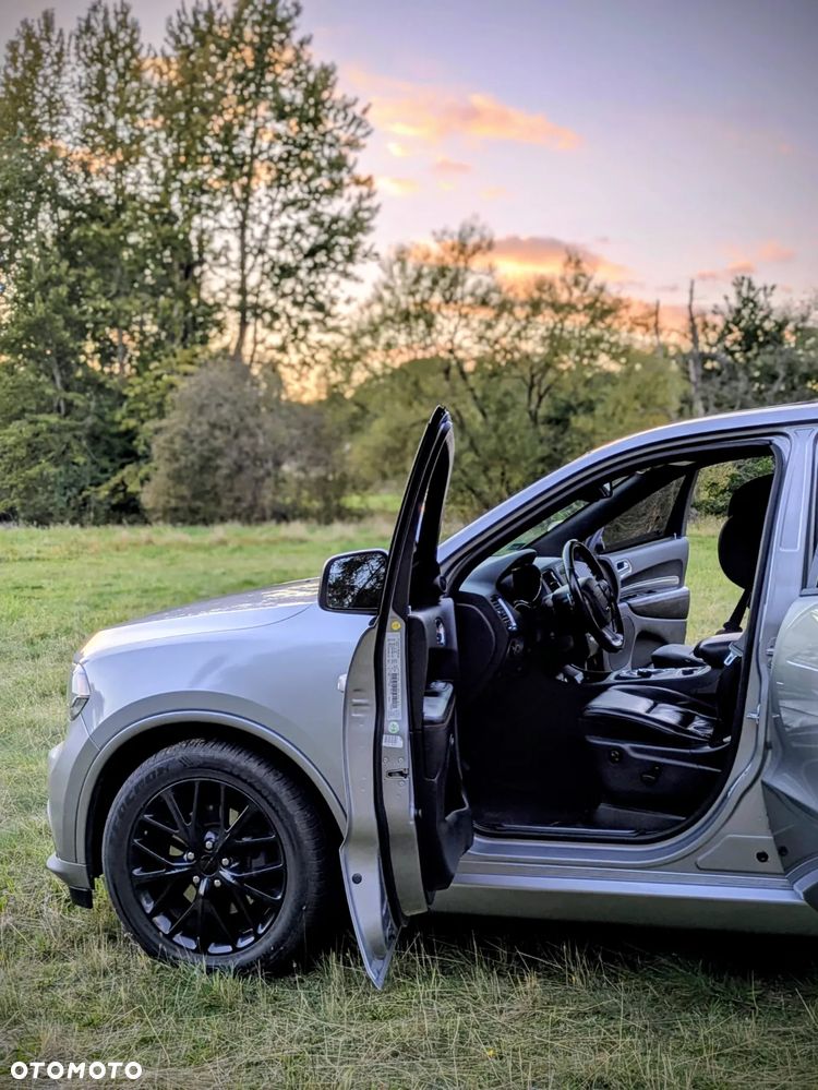 Dodge Durango 5.7 R/T - 10