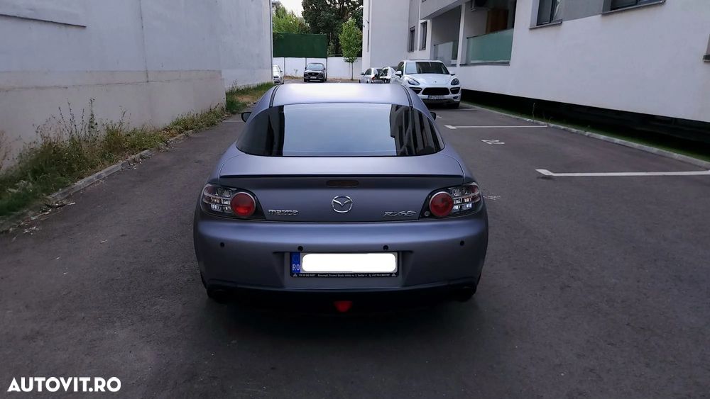 Mazda RX-8 - 7
