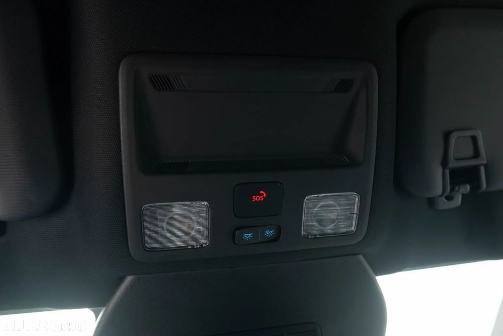 Ford Kuga 2.5 Duratec FHEV ST-LINE - 35