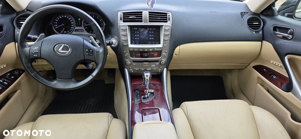 Lexus IS 250 Luxury Line - 12